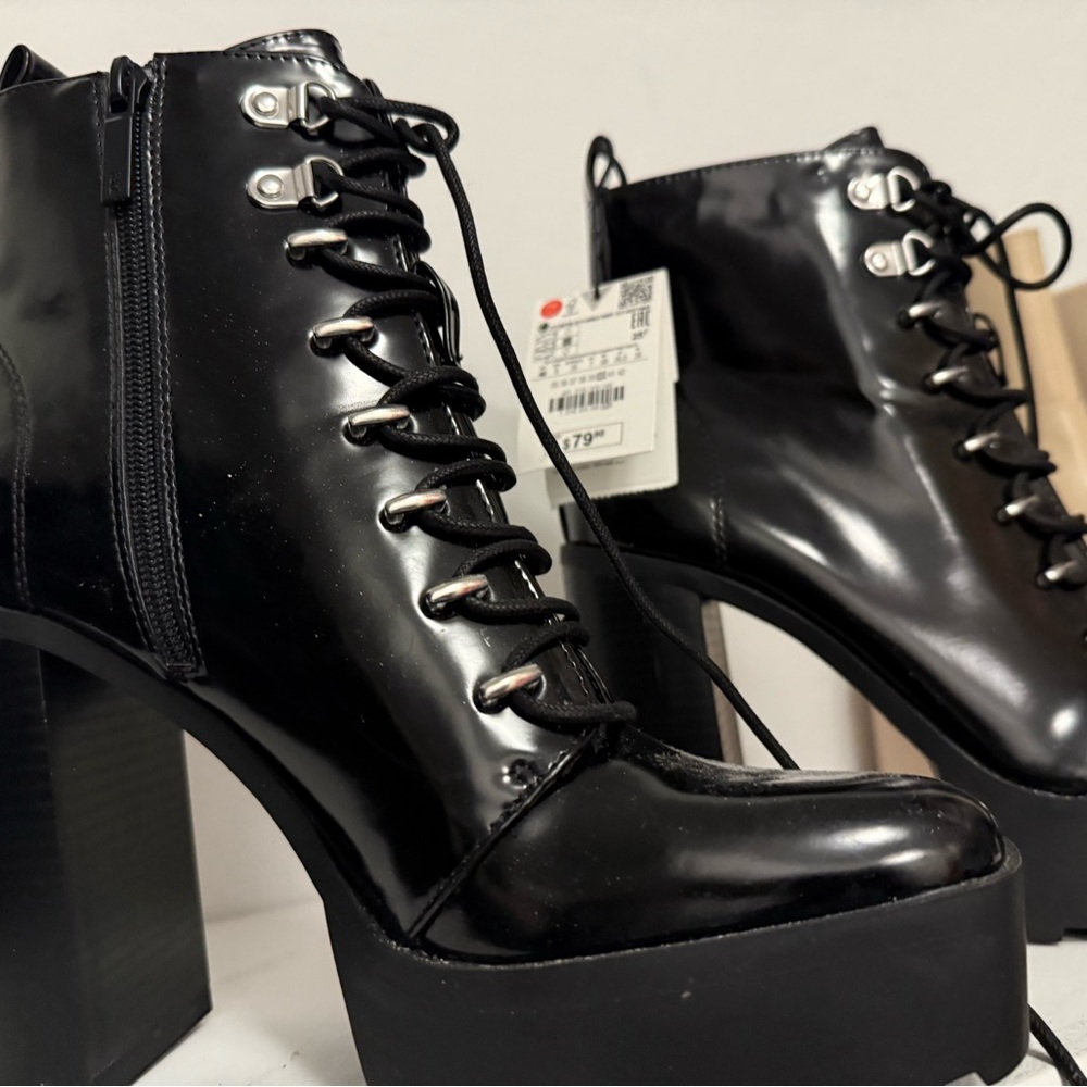 Zara Shiny Black Lace-Up Platform Boots